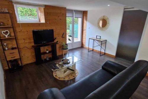 Saint-Etienne-du-Bois Wohnung | L'Ain-parfait