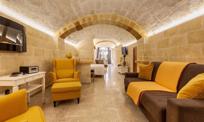 Centro Storico Wohnung | L`Edicola Suite by BarbarHouse