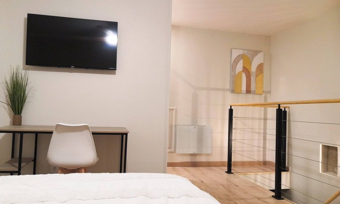 Cremieu Wohnung | L'escapade, Spacieux Duplex