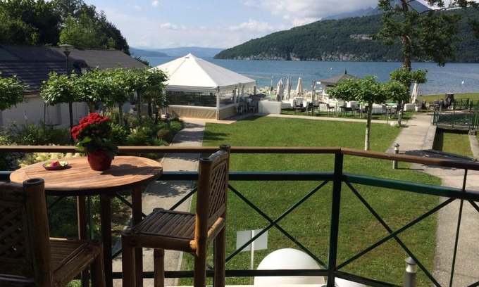 Duingt Wohnung | la baie des voiles ,vue lac d'Annecy ,plage privée
