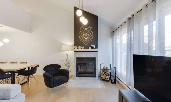 Beaupre Haus | La Bergerie 49 - Ski-in/Ski-out Chalet - 4 bedrooms - 10 people