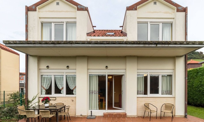 Boo Haus | La Joya by Interhome