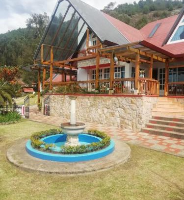 Sogamoso Haus | La Loma Del Sol