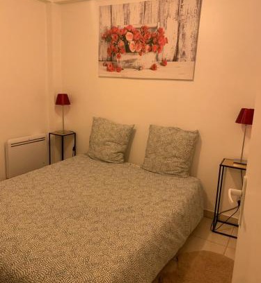 Plateau - Mont-Valerien Wohnung | La Maison des roses