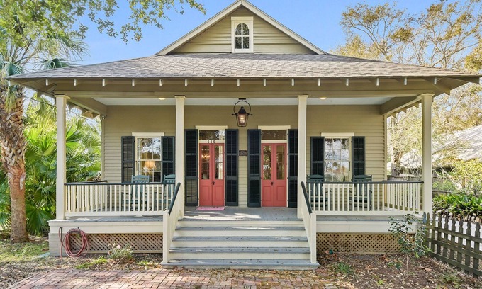 Bay St Louis Haus | Restaurierte Creole Cottage NRHP-Pool-2 Blocks vom Strand entfernt