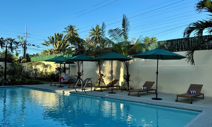 Bais City Hotel | La Planta Hotel and Restaurant