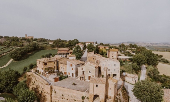 Arcevia Wohnung | La suite in piazza in Borgo Loretello