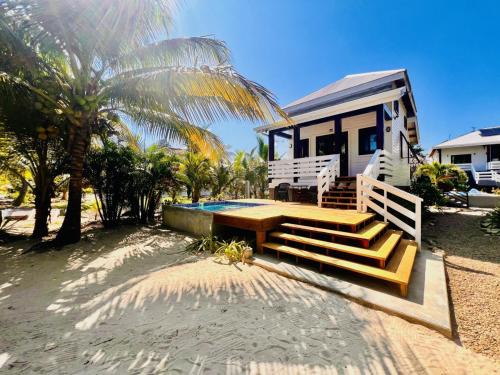 Caribbean Way Haus | La Vida Belize - Casita