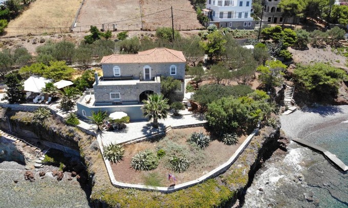 Vlychos Haus | Lady of Hydra Villa, sea front view, private beach