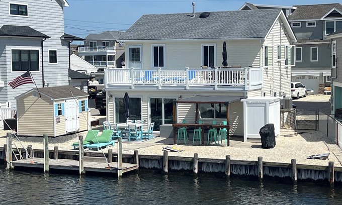 Beach Haven West Haus | Lagoon Getaway 2 Bedroom - 3min to LBI