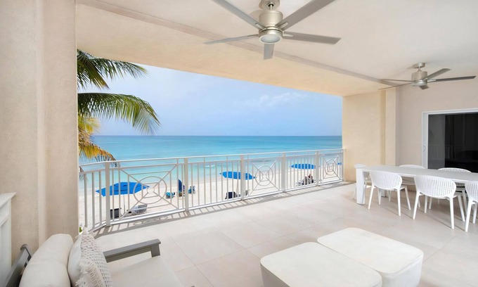 Seven Mile Beach Wohnung | Laguna Del Mar