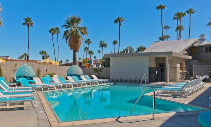Little Tuscany Hotel | Laid-Back Vibes Of Palm Springs | Pool.Adults Only
