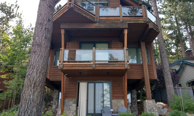 Glenbrook Haus | SEE VORNE ZU HAUSE MIT SUPERANSICHTEN, Lake Tahoe Nevada