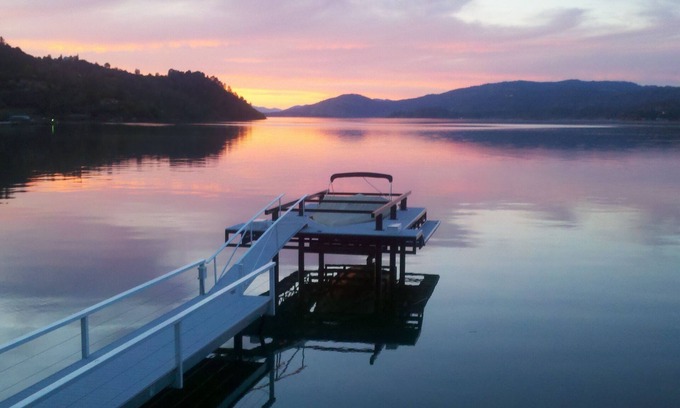 Clear Lake Haus | Lake Front Property Mit Million Dollar Views Mit Privatstrand und Dock