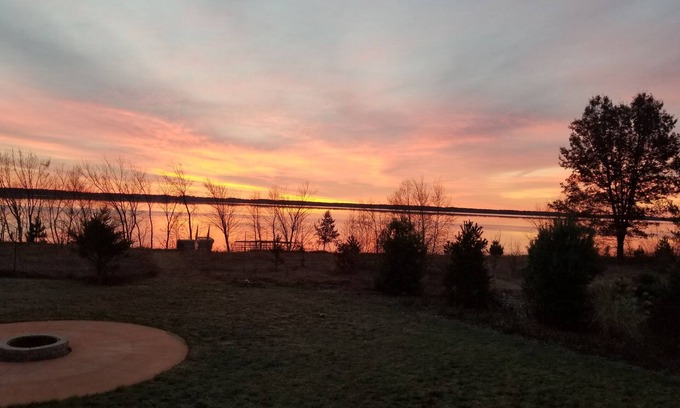 Big Bay Haus | Lake Front Sunrise View only a few hundred yards from the sandy shores of Lake