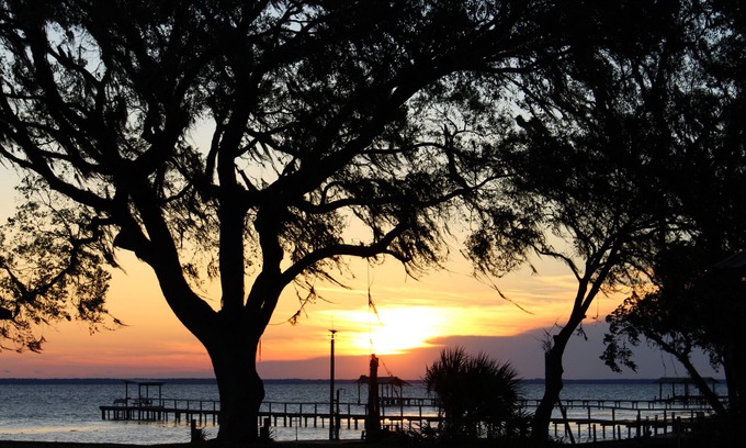 Fort McCoy Haus | Lake George Water Front Ferienhaus