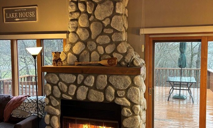 Alexandria Kabine | Lake Ida Hideaway Cabin