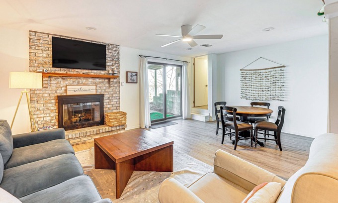 Whitehall Haus | Lake View & Deck: Group Getaway in Whitehall!