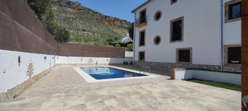 Iznajar Villa | Lake View Villa