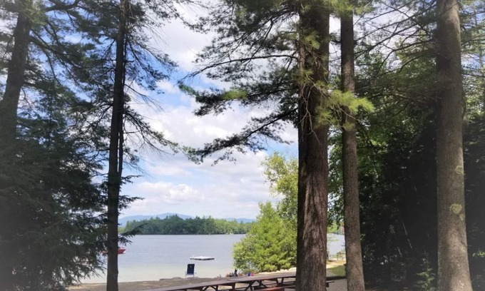 Moultonborough Hütte | Lake Winni 2 BR & Den - Gebrauch von kleinen Booten - Deepwood Lodges