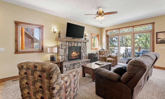 McGregor Haus | Lakefront Lodge - spacious-luxurious