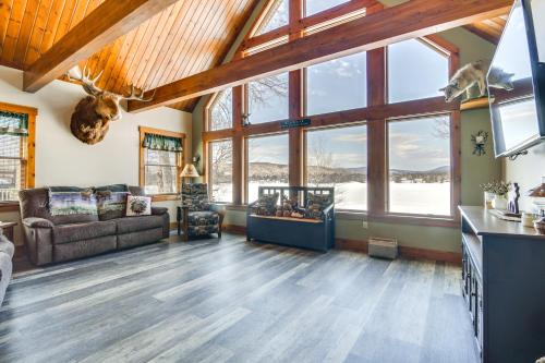 Errol Haus | Lakefront New Hampshire Hideaway with Deck and Views