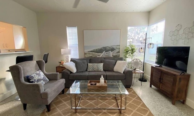 Lake Davis - Greenwood Hütte | Lakeside - Lake Davis Art Deco Cottage 5B