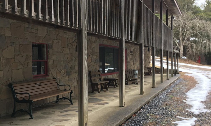 Petersburg Haus | Lakeside view at Camp Golden Pond and affordable lodging for Penn State Events.