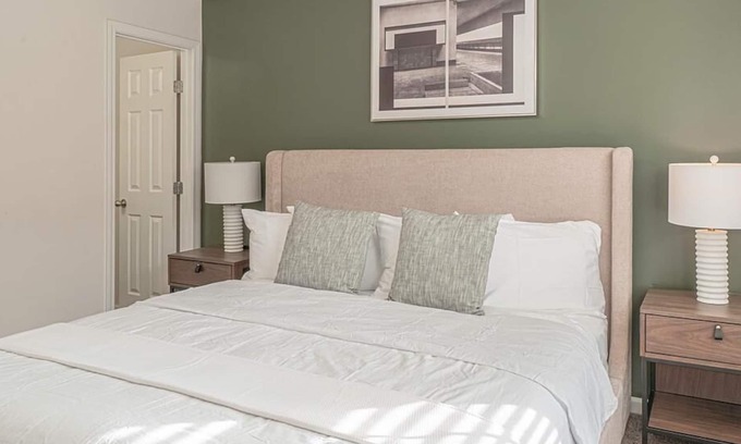 Spring Hill Wohnung | Landing at Chapman's Retreat Apartments - 2 Bedrooms in Downtown Spring Hill