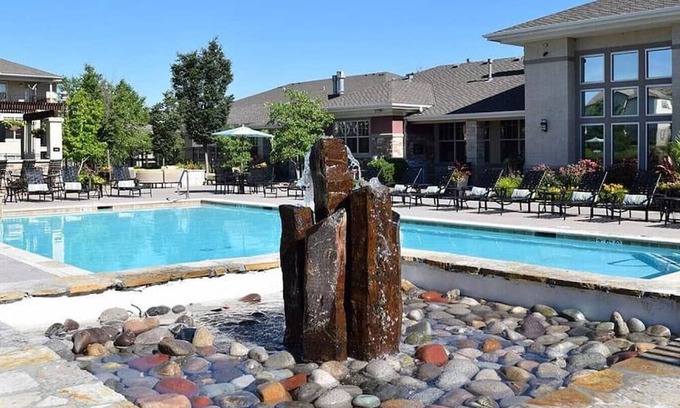 Overland Park Wohnung | Landing at Corbin Crossing Apartments - 3 Bedrooms in Corbin Crossing