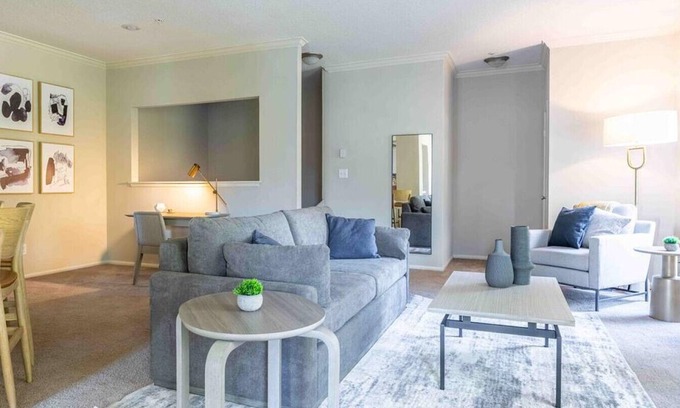 Germantown Wohnung | Landing at The Vineyards - 3 Bedrooms in Downtown Collierville