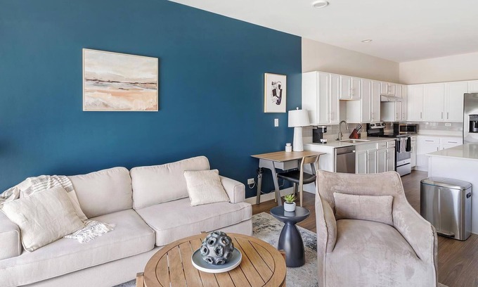 Willow Springs Wohnung | Landing | Spectacular 1BD, Clubhouse, Gym