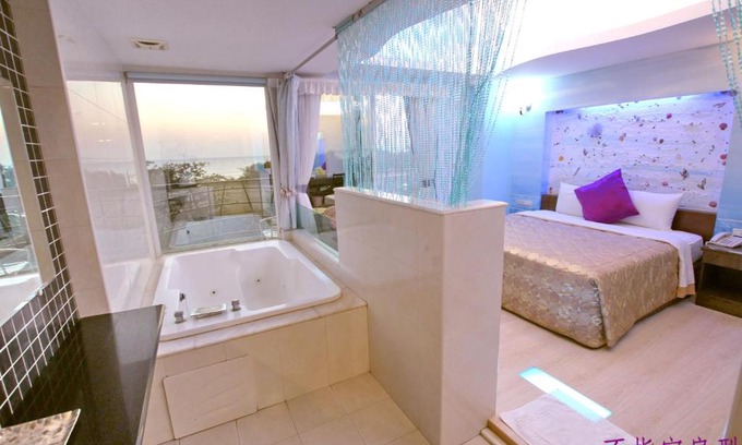 Big Beach Bed & Breakfast | Lang Qin Hai Inn