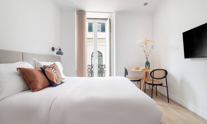 Santos Wohnung | Lapa Diplomatic Flat 1.4 by Feel Lisboa