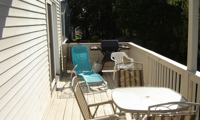 Ogunquit - Wells Hotel | Große Apartments mit 2 Schlafzimmern in der Nähe von Moody Beach