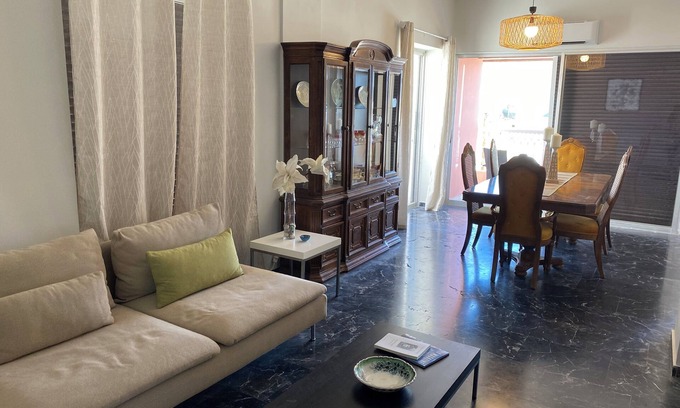 Avdira Wohnung | Large 3 BR 1.5 bth w/Sea Views, AC, Prime Location