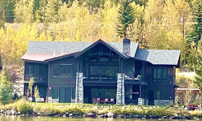 Grand Lake Haus | Large Home on Lake with Stunning Views and Amazing Amenities