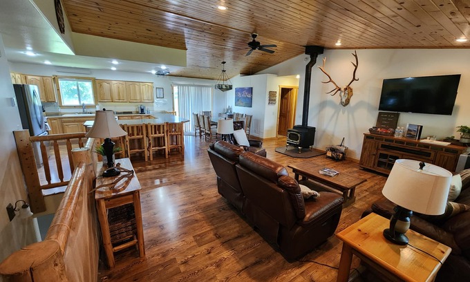 Thayne Haus | Large House with 2 King Beds, Game Room and Deck, 60 minutes from Jackson Hole