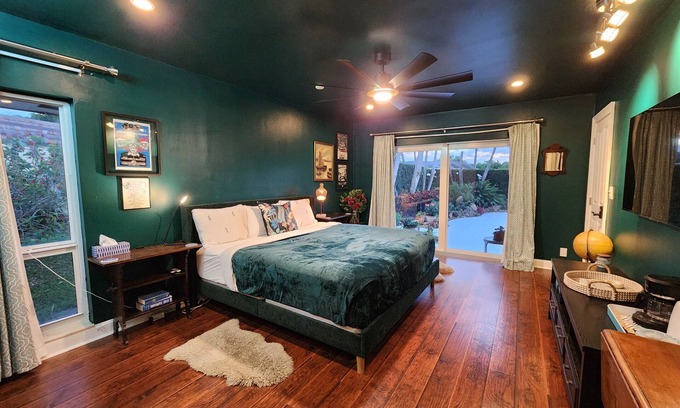 Tamarac Haus | Large King bedroom suite. Private Entrance. Views!