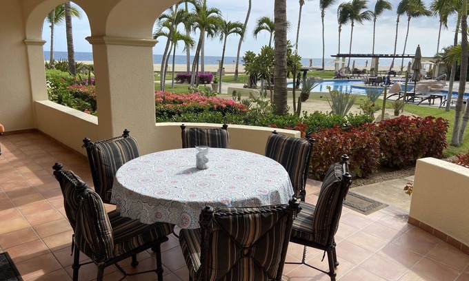 Zona Hotelera Eigentumswohnung | Las Mananitas 2BR Beachfront Phase 1 Erdgeschoss 1900 Sf Condo WiFi * 7. nt FREE