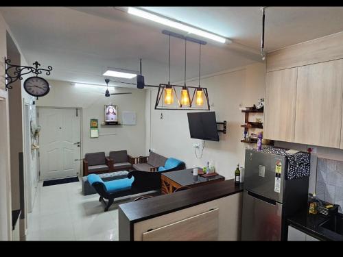 Thiruvananthapuram Wohnung | LausDeo1 self checkin 2BHK AC corner flat top floor