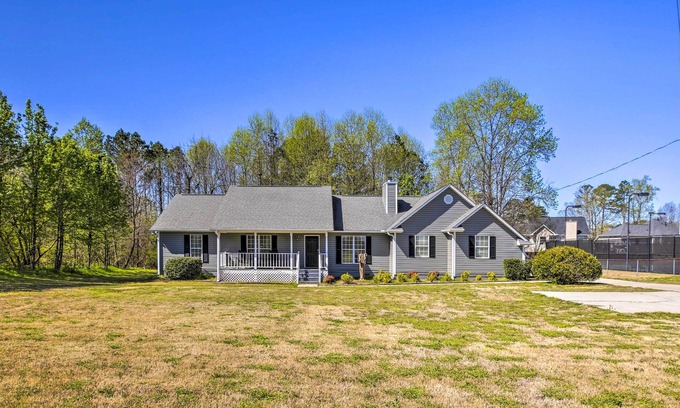 Lawrenceville Haus | Quiet Lawrenceville Home Near Shopping & Parks!