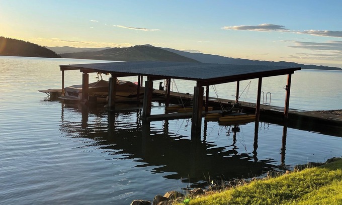 Polson Haus | Lazy B Lake House & Cabin on Flathead Lake, Waterfront with Tennis Court