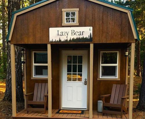 Cave Junction Haus | Lazy Bear Cabin 6 - Sleeps Up To 4