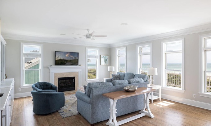 Emerald Isle Haus | Lazy Days, Oceanfront House in Emerald Isle, NC!