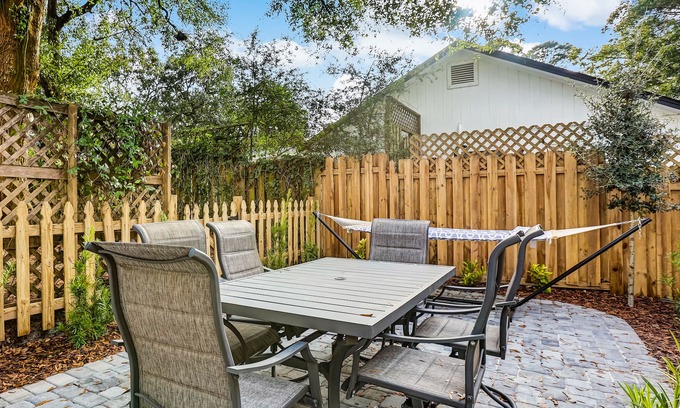 Tybee Island Haus | Lazy Hammock on Tybee, Fully Renovated Beach Getaway, Heated Pool Access