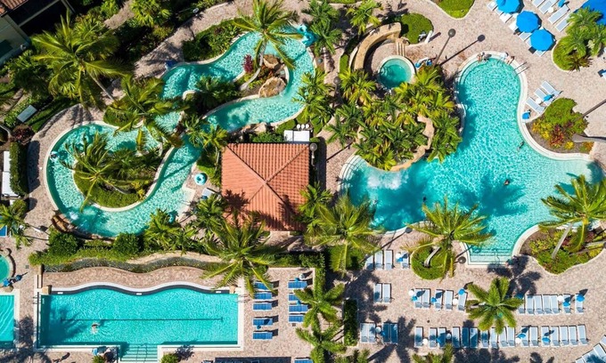 Naples Eigentumswohnung | Lazy River, 5 Pools + Bar, 2 Restaurants, Cabanas!