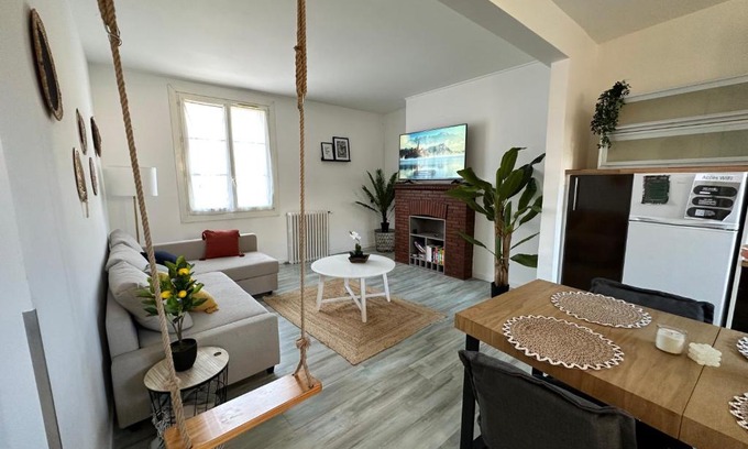 Pont-l'Eveque Wohnung | Le Calme en Hyper-Centre