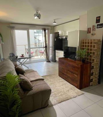 Annemasse Wohnung | LE CENTRAL-4 personnes-PARKING