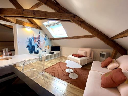 Aix-les-Bains City Center Wohnung | Le Cocon Charmant Appartement, calme, coeur de ville, 2 chambres 2 salles de bains
